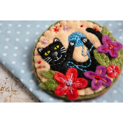 Black Cat Brooch Felt Craft Kit-Felt Craft-Hawthorn Handmade-Acorns & Twigs