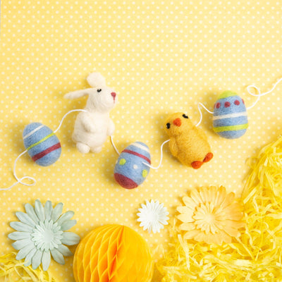 Easter Garland Needle Felting Kit-Needle Felting-Hawthorn Handmade-Acorns & Twigs