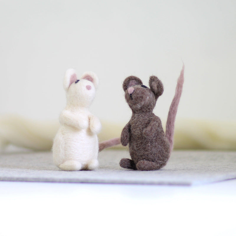 Mice Needle Felting Kit-Needle Felting-Hawthorn Handmade-Acorns & Twigs