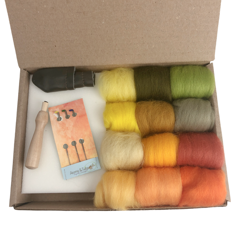 Needle Felting Beginner Kit - Small-Needle Felting-Acorns & Twigs-Acorns & Twigs