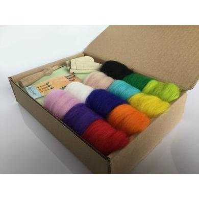 Needle Felting Beginner Kit - Small-Needle Felting-Acorns & Twigs-Acorns & Twigs