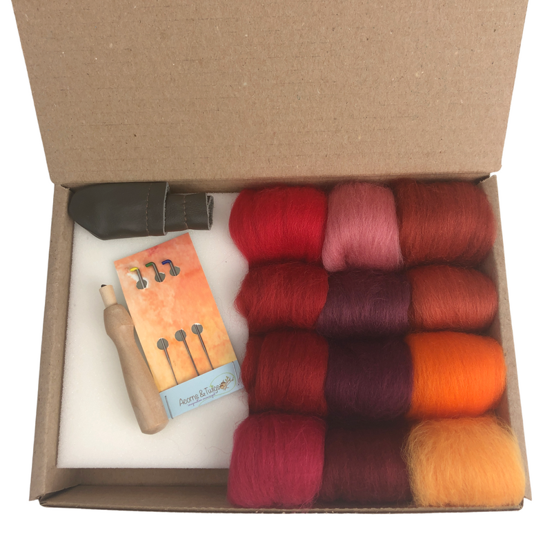 Needle Felting Beginner Kit - Small-Needle Felting-Acorns & Twigs-Acorns & Twigs